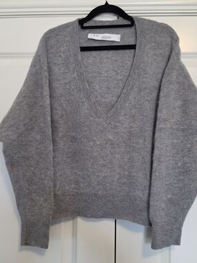IRO PARIS FRANCE LUXURY ALPACA MERINO WOOL OVERSIZE V-NECK SWEATER GREY S